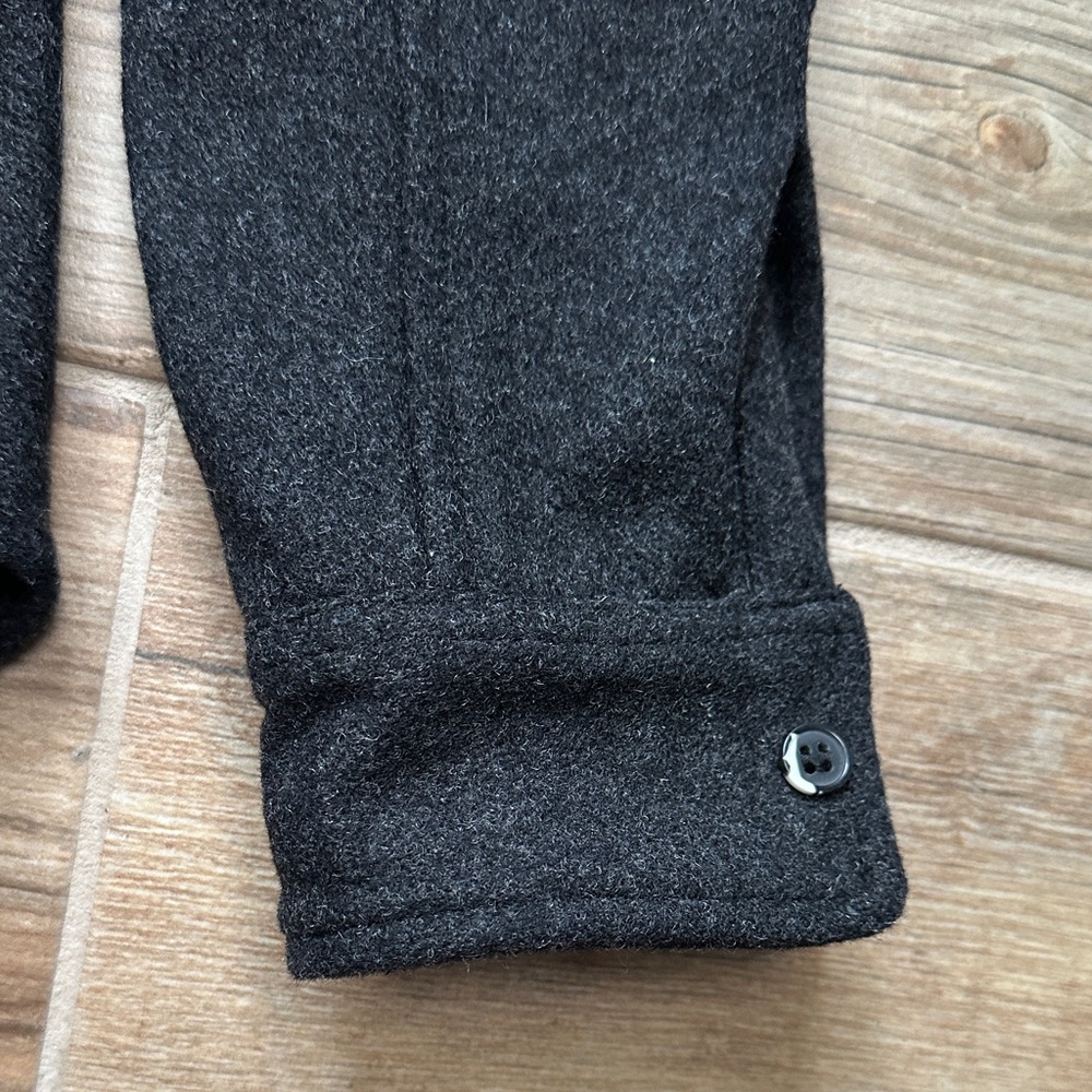 Anian Women's Black Button Down Shirt - Picture 12 of 16